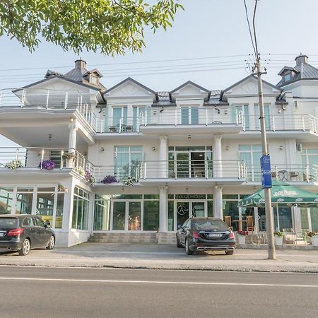 A Klub Apartmani Mrcajevci Extérieur photo