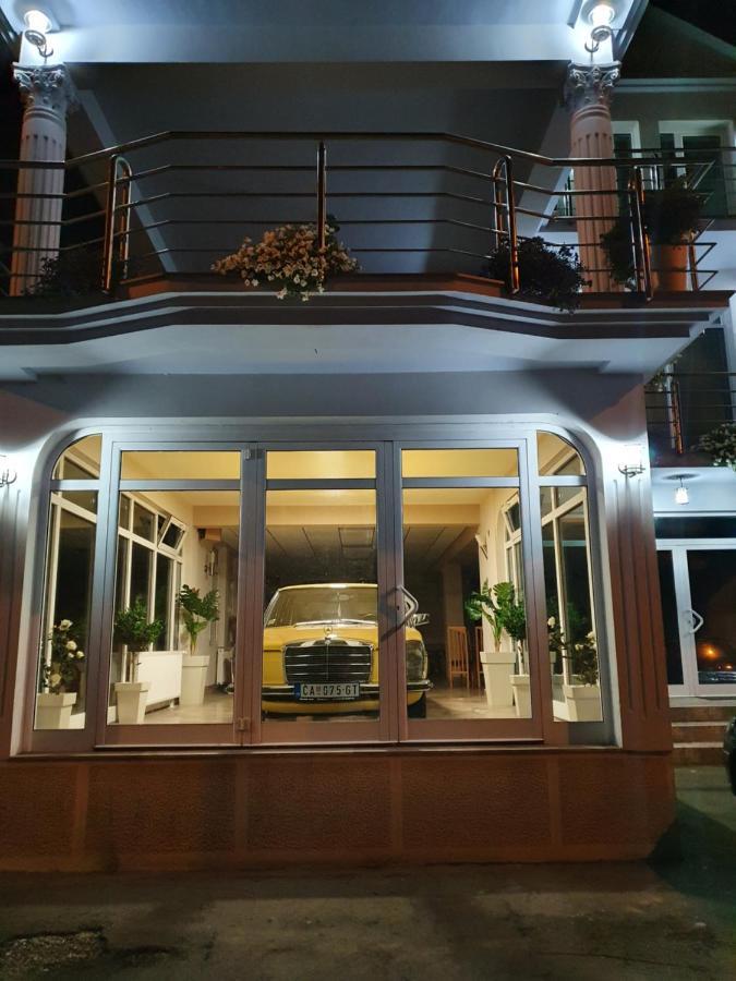 A Klub Apartmani Mrcajevci Extérieur photo