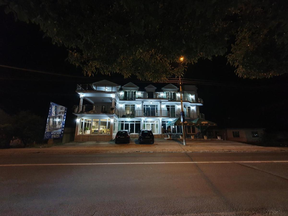 A Klub Apartmani Mrcajevci Extérieur photo