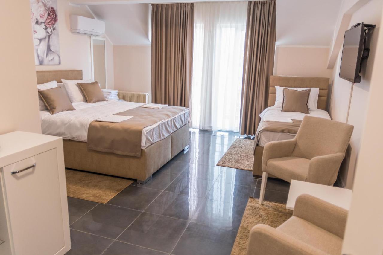 A Klub Apartmani Mrcajevci Extérieur photo