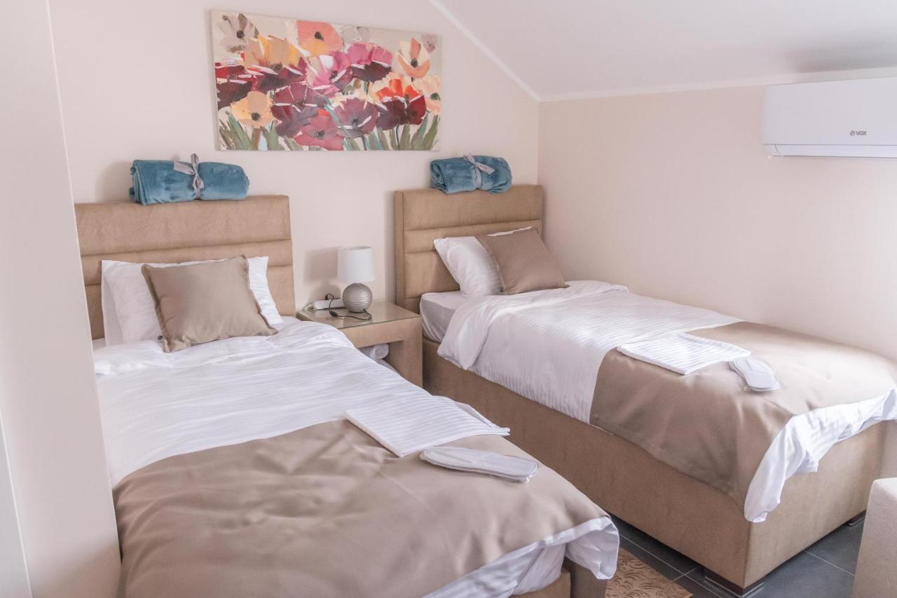 A Klub Apartmani Mrcajevci Extérieur photo