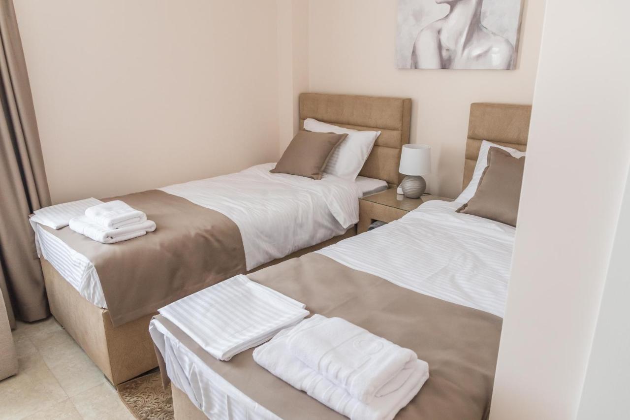 A Klub Apartmani Mrcajevci Extérieur photo